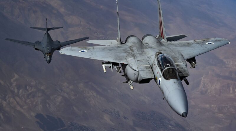 Les États-Unis lancent des frappes « à grande échelle » contre Daesh en Syrie.