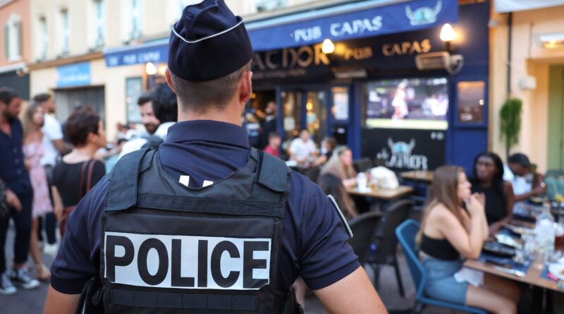 Les jeunes sont « surreprésentés » parmi les délinquants en France.