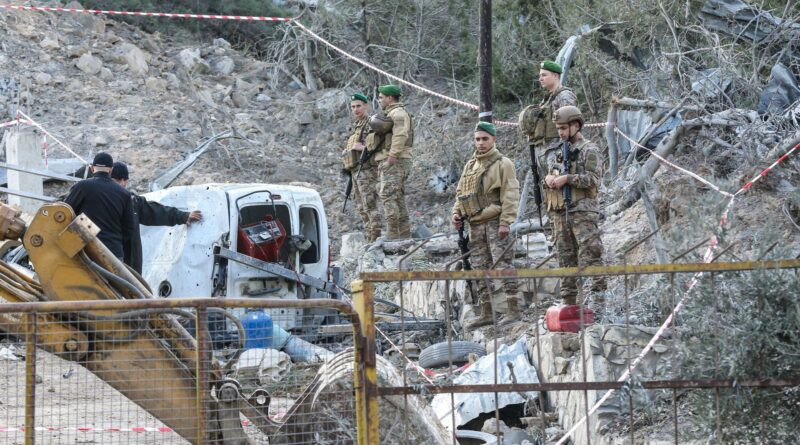 Liban : deux morts dans les frappes israéliennes, malgré le cessez-le-feu
