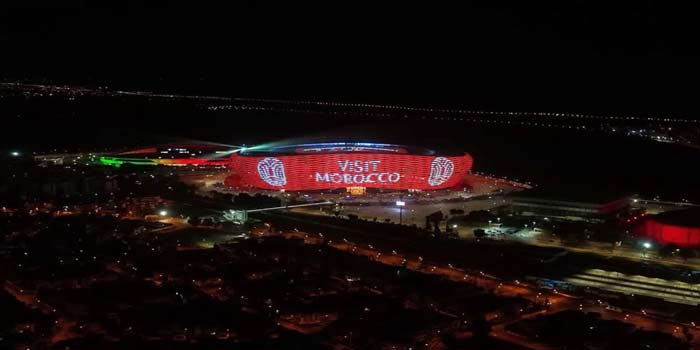 L’ONMT éclaire le Stade Prince Moulay Abdellah à Rabat avec “Maroc, Terre de lumière”