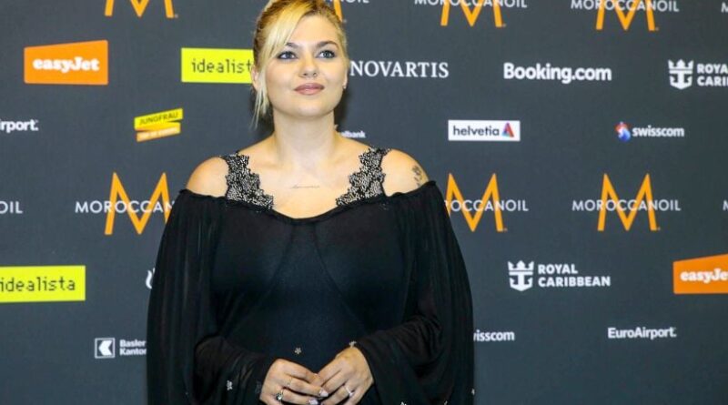 Louane « trop le seum » lors de sa demande en mariage par Florian Rossi.