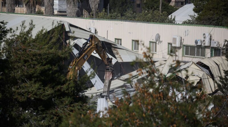 L'Unrwa dénonce la destruction de son siège par Israël à Jérusalem-Est.