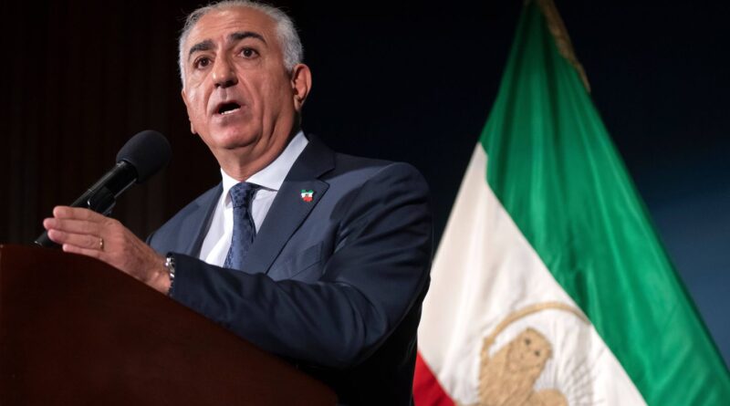 Manifestations en Iran : le fils de l'ancien shah prévoit la chute du régime.