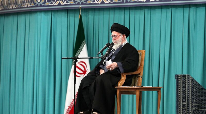 Manifestations en Iran : le guide suprême dit que Trump est « coupable des victimes »