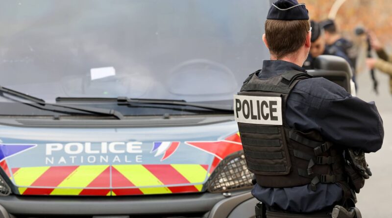 Marseille : Un corps retrouvé dans le coffre d'une voiture incendiée