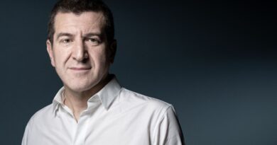 Matthieu Pigasse : "Je ne protège pas l'indépendance, Bolloré la piétine"