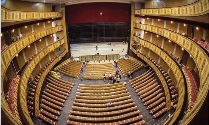 Mémoire et modernité : un enjeu majeur du XXIe siècle.