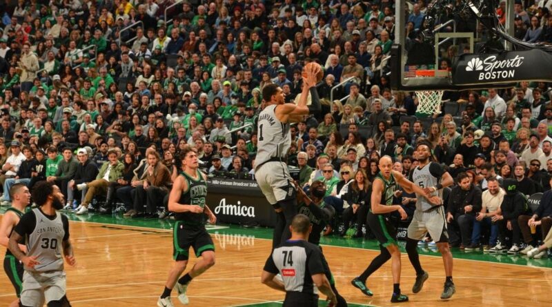 NBA : Wembanyama brille pour les Spurs à Boston dans un match serré