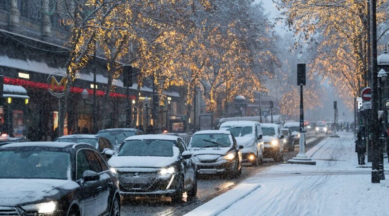 Neige et verglas en Ile-de-France : déplacements déconseillés mercredi.