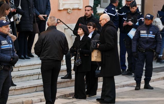 Obsèques de Brigitte Bardot : présence de Paul Watson, Marine Le Pen et d'autres personnalités