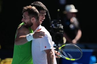 Open d’Australie 2026 : Moutet remporte la bataille des amorties contre Alcaraz