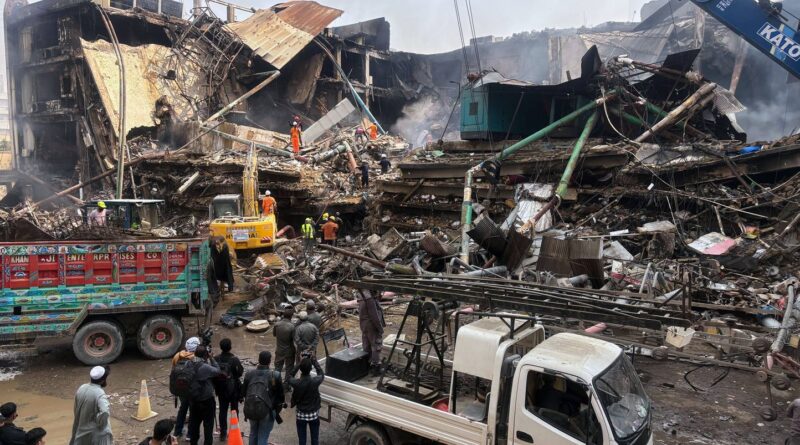 Pakistan : 21 morts dans l'incendie d'un centre commercial