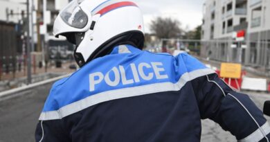 Paris : La famille d'un homme décédé en commissariat dénonce des violences volontaires