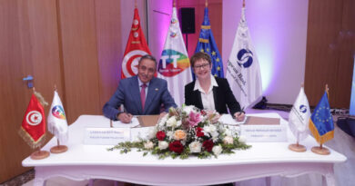 Partenariat stratégique entre Tunisie Telecom et la BERD pour l'infrastructure numérique.