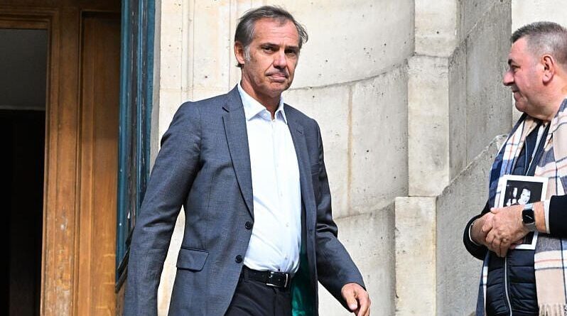 Paul Belmondo ne comprend pas la vente de faire-part de décès sur Vinted.