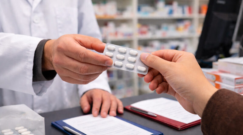 Pharmacies privées : le tiers-payant reprend avec la CNAM.