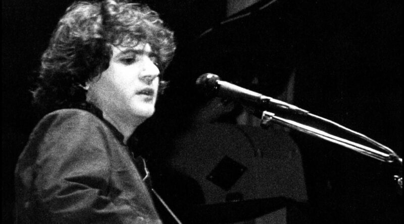 Quarante ans après la mort de Daniel Balavoine, sa sœur dévoile la vérité.