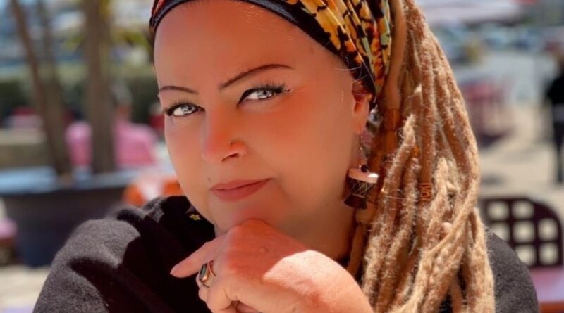 Rachel accuse l'Abbé Pierre de l'avoir agressée à 8 ans.