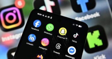 Réseaux sociaux : Interdiction votée pour les moins de 15 ans.