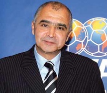 SM le Roi exprime ses condoléances à la famille de Najib Salmi.