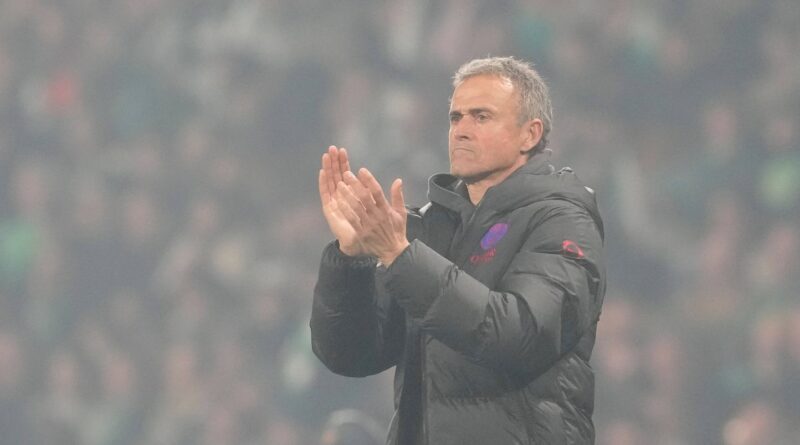 Sporting - PSG : Luis Enrique déclare que « le football est un sport de merde » après la défaite.