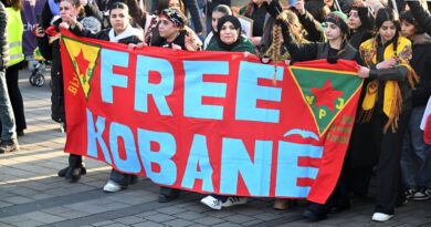 Syrie : L'ONU envoie une aide vitale à une ville kurde encerclée