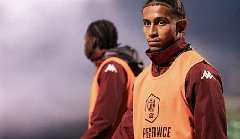 Tahirys, héros : l'agent du joueur de Metz ne raconte pas son acte.