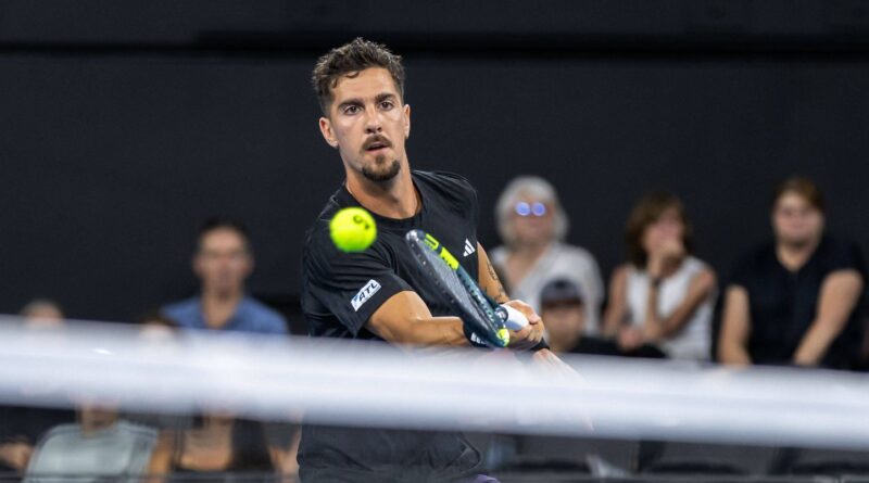 Tennis : Kokkinakis revient après un an, parle de son tendon d'Achille