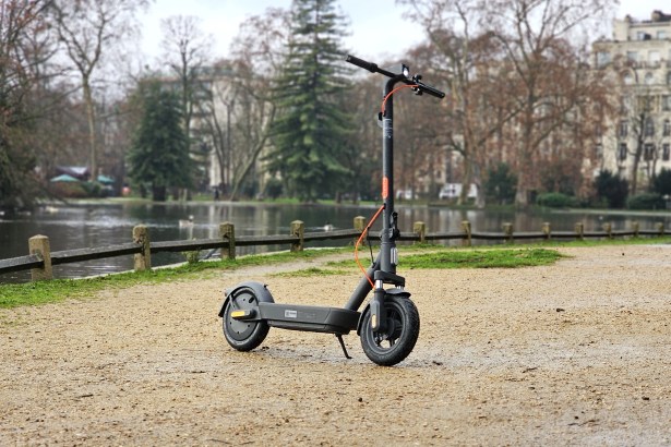 Xiaomi Electric Scooter 5 Plus design avant