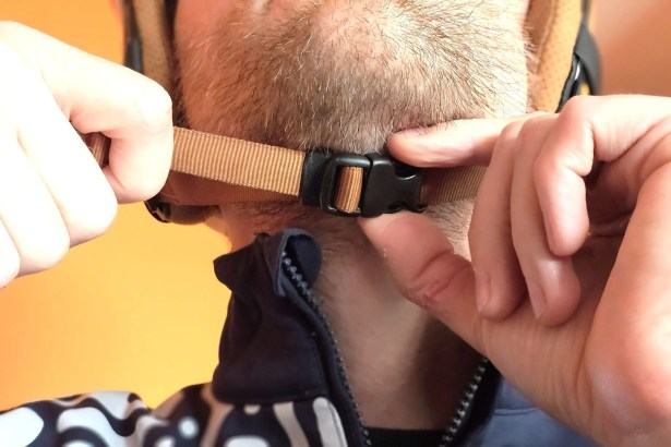 Casque vélo ville Btwin 900 éclairage latéral