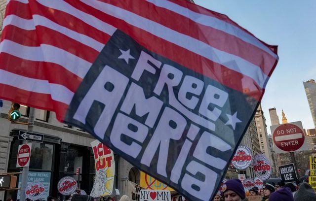 Trois semaines de tensions à Minneapolis contre l'ICE, en images.