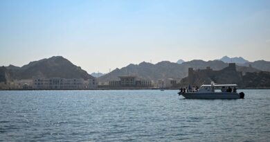 Trois touristes français ne survivent pas à un naufrage au large d'Oman.