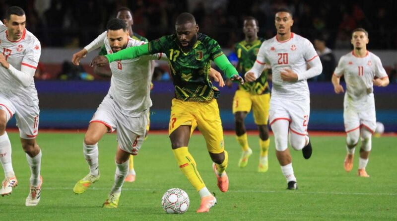 Tunisie–Mali : score de 0-0 à la mi-temps, le Mali à dix après rouge.
