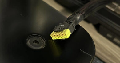 Un câble a empêché la RTX 5090 de fondre, comment ?