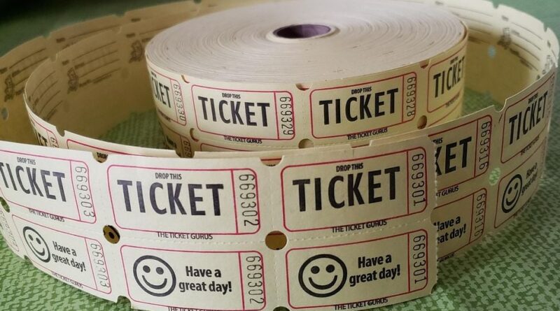 Un couple multimillionnaire malgré le refus d'écoute de la femme.