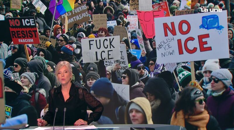 Un "déclin remarquable" de la démocratie : l'administration Trump critiquée pour sa transformation de l'État.