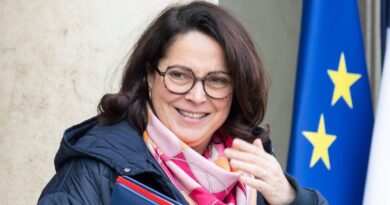 Une journaliste cyberharcelée soutenue par la ministre des Sports : « Rien ne justifie les insultes sexistes »