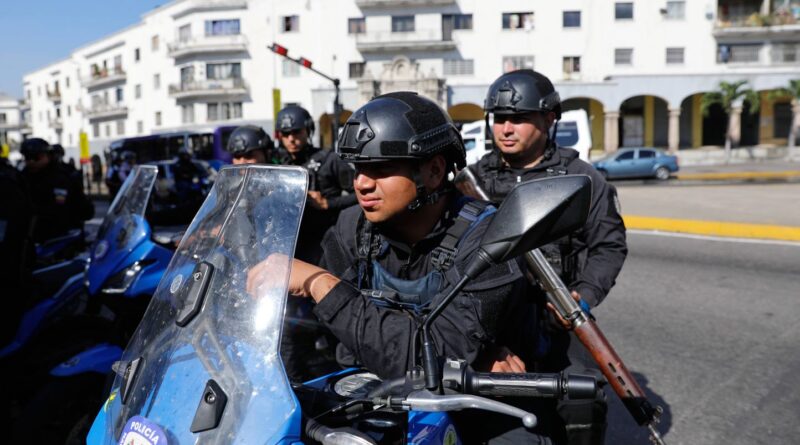 Venezuela : La police tire sur des drones près du Palais à Caracas