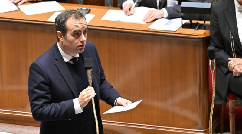 Venezuela : Sébastien Lecornu dénonce l’opération américaine "illégale"