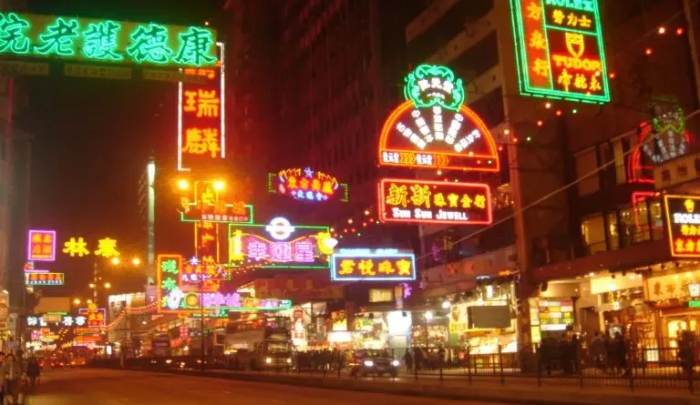 Voyager sans visa depuis l'Algérie : destinations avec divertissement inclus