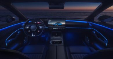 Xiaomi présente la SU7 électrique avec un moteur inédit, 900 km d'autonomie.