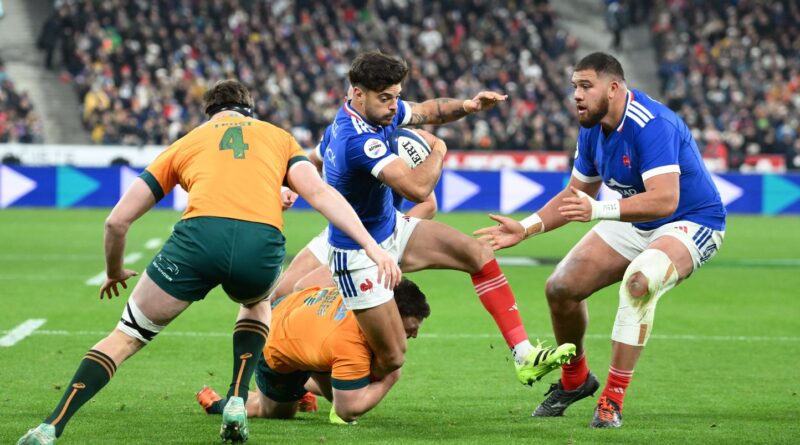 XV de France : Romain Ntamack absent, Matthieu Jalibert présent au Tournoi.