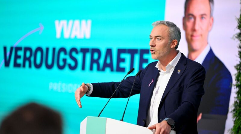 Yvan Verougstraete confirme des négociations sur budget et réformes le 20 janvier.