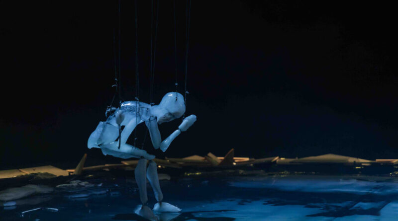 7e JAMCÂ : Â« Anywhere Â» d’Elise Vigneron ressuscite Œdipe en marionnette