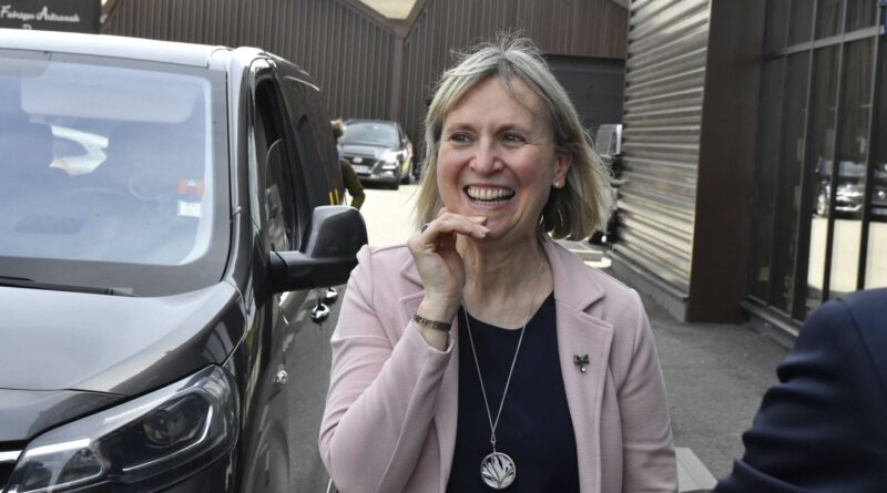 À Lyon, la justice saisie pour la poursuite des activités d'un groupe antifasciste dissous.