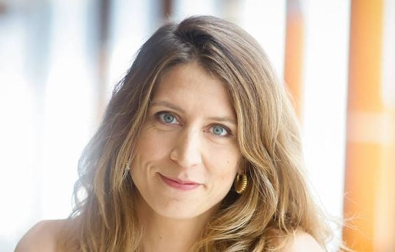 Adèle Van Reeth ne dirige plus France Inter, première radio nationale.