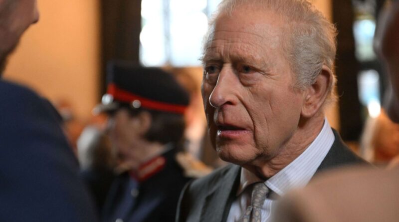Affaire Epstein : Charles III prêt à « aider la police » concernant Andrew