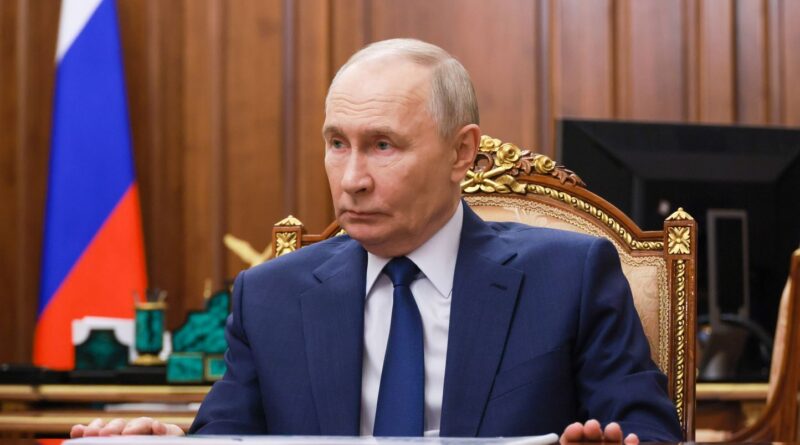 Affaire Epstein : Mannequins, Poutine, oligarques… Que sait-on du volet russe ?