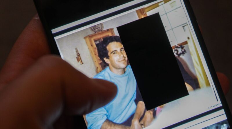 Affaire Epstein : Victimes demandent le retrait de leur nom des documents.