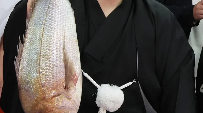 Aonishiki : l'Ukrainien qui a fui pour accomplir son rêve de sumo